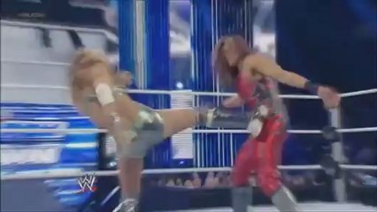 Layla vs Tamina Snuka- Smackdown 1/4/2013