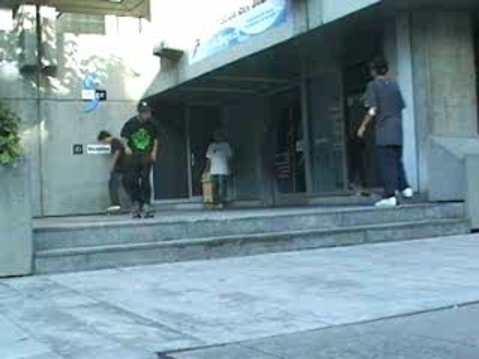 nollie heel by samuel (Bullshit !!!)