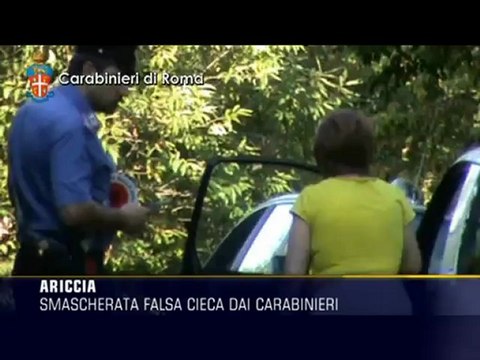 Falsa cieca smascherata dai Carabineiri