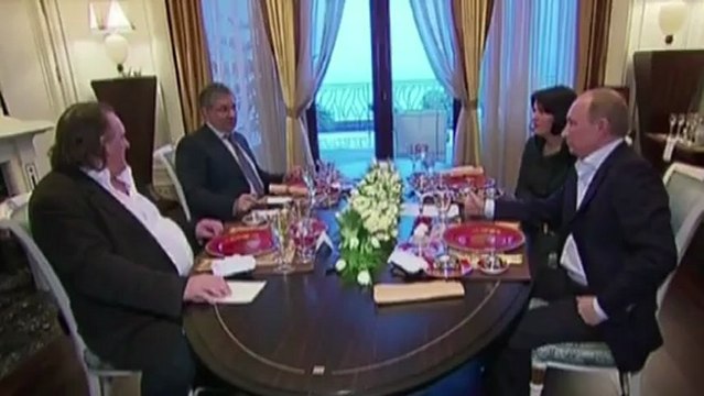 Gérard Depardieu rencontre Vladimir Poutine à Sotchi