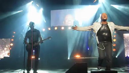 Mario (du groupe Emile et Images) - The show must go on (2012)