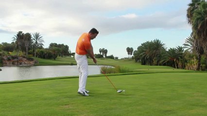 Use your ball logo to hit a draw - Chris Ryan - Today's Golfer