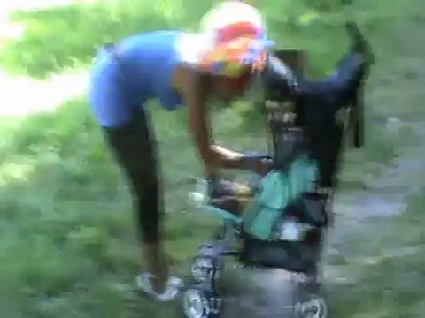 La poetesse Nathy Ebriet balade en Dordogne