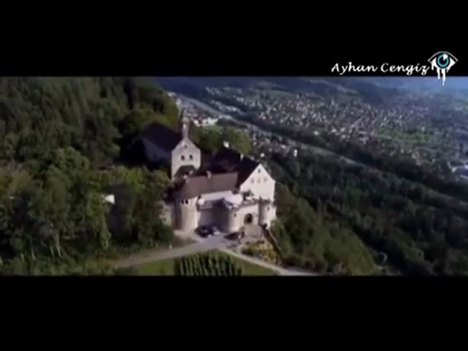 Yüce Dağ Başında Yanar Bir Işık - Kıraç