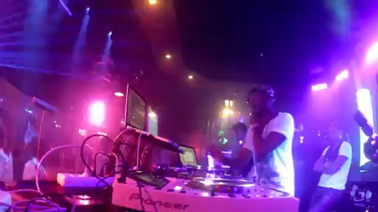 SAMEDI 5 JANVIER " DJ ASSAD " AU 29