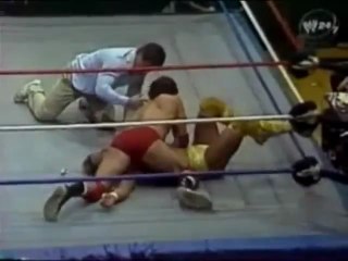 Randy Savage vs Tito Santana for the ICC