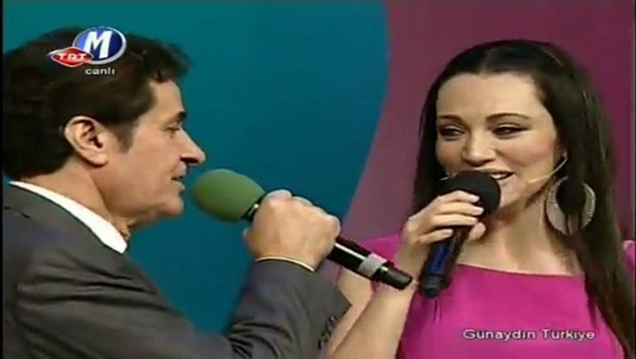 Zil Şal ve Gül (Zekai Tunca & Umut Akyürek)