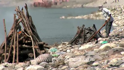 Aghori-haridwar-2.mov