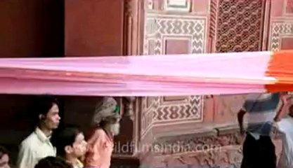 Agra-Taj Mahal-13.flv
