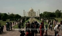 Agra-Taj Mahal-2.flv
