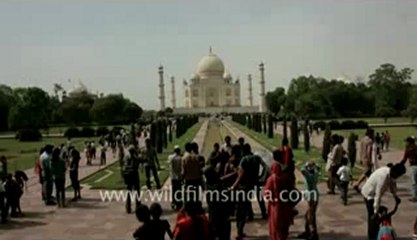 Agra-Taj Mahal-2.flv