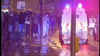 Cuarta noche consecutiva de disturbios en Belfast entre...