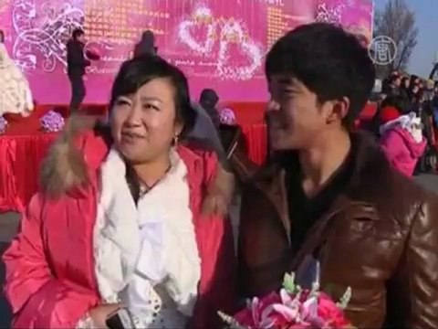 Массовая свадьба при -20 С