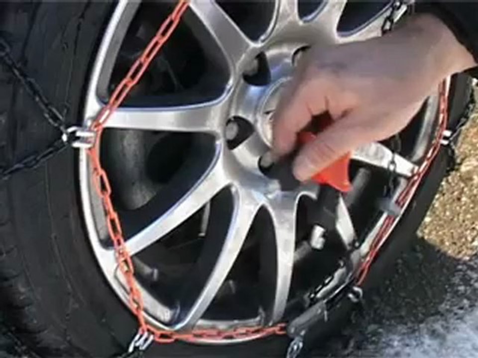 POLAIRE XK9 : passanger car snow Chain fiting - Chaine à neige tourisme montage