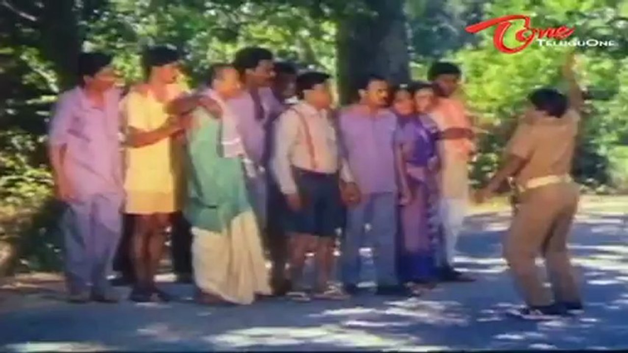 Babu Mohan Hilarious Scene With Servants