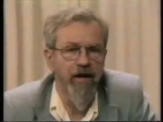 Dr. J Allen Hynek Admits Astronomers do see UFO's ! (1977)