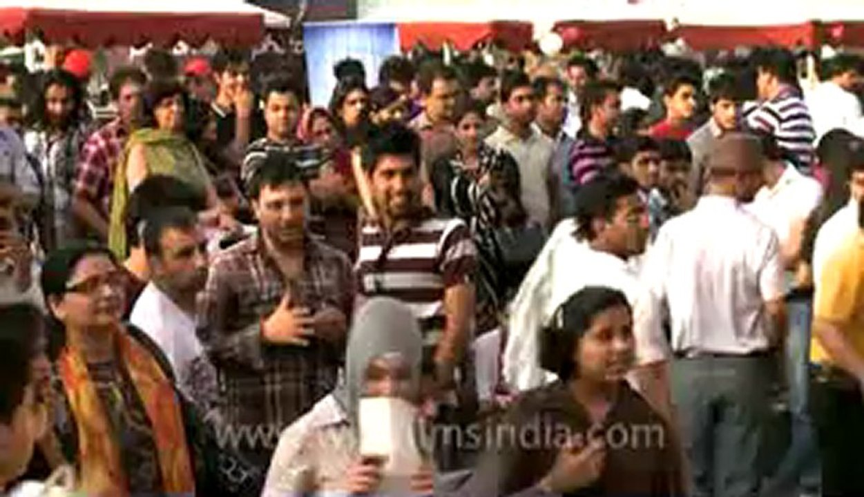Delhi-saket-12.flv