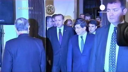 Turchia: governo avvia dialogo con Ocalan, per disarmo PKK