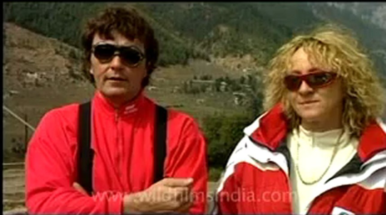 Heli-Skiing Film-11.flv