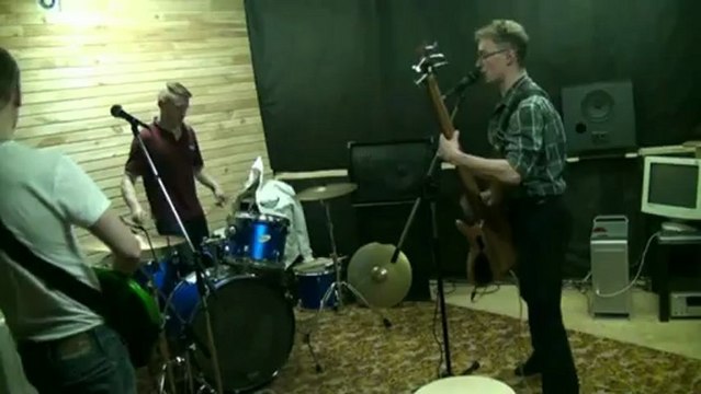 underscene.ru.Интервью с группой Lucky '12