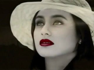 STIN YGEIA TIS EPOMENIS