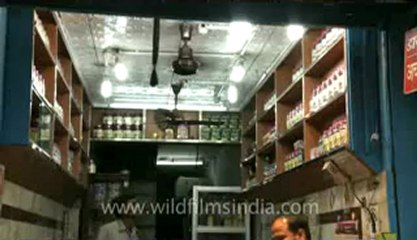 Khari Baoli Market-11.flv