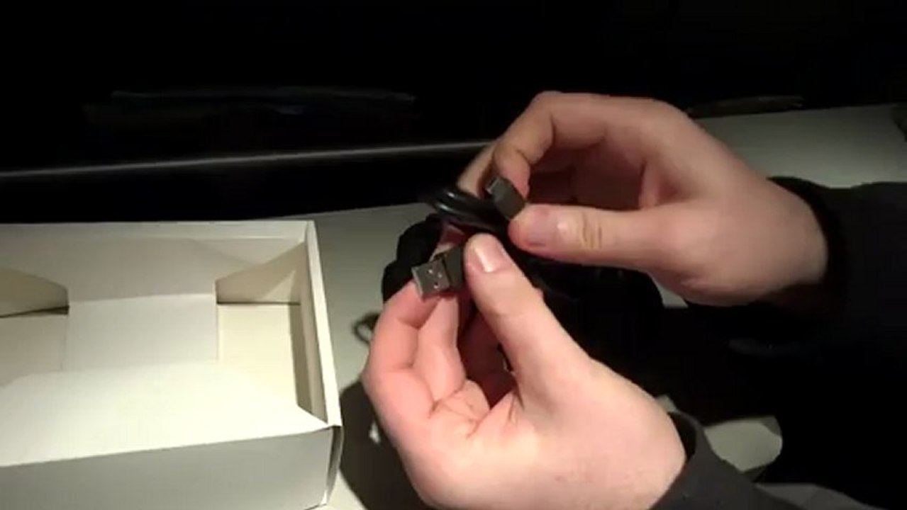 Unboxing at 37,000 Feet!?! -- Nyko Playpad Pro Unboxing - Unbox Therapy Extras