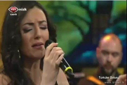 Sevcan Orhan Divane gönlüm benim