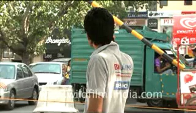 People Talking on Phone_2.flv