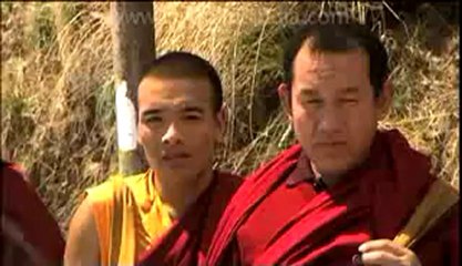 Policeman beats tenzin.flv