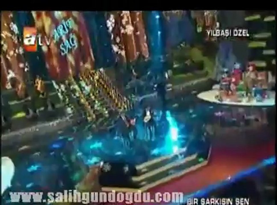 Arif Sağ - Salih Gündoğdu - Bugün Bize Pir Geldi -