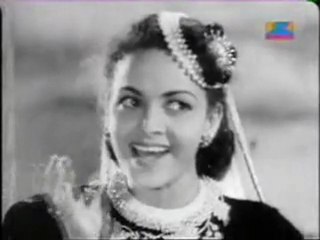 YE NAZAR TAKTI HAI NISHANA - PYAR KI BATEIN