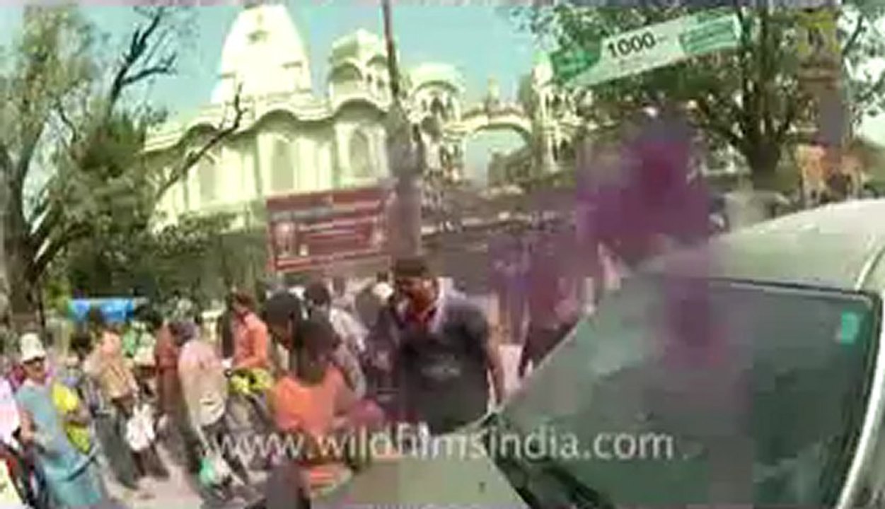 varanasi-vrindaban-22.flv