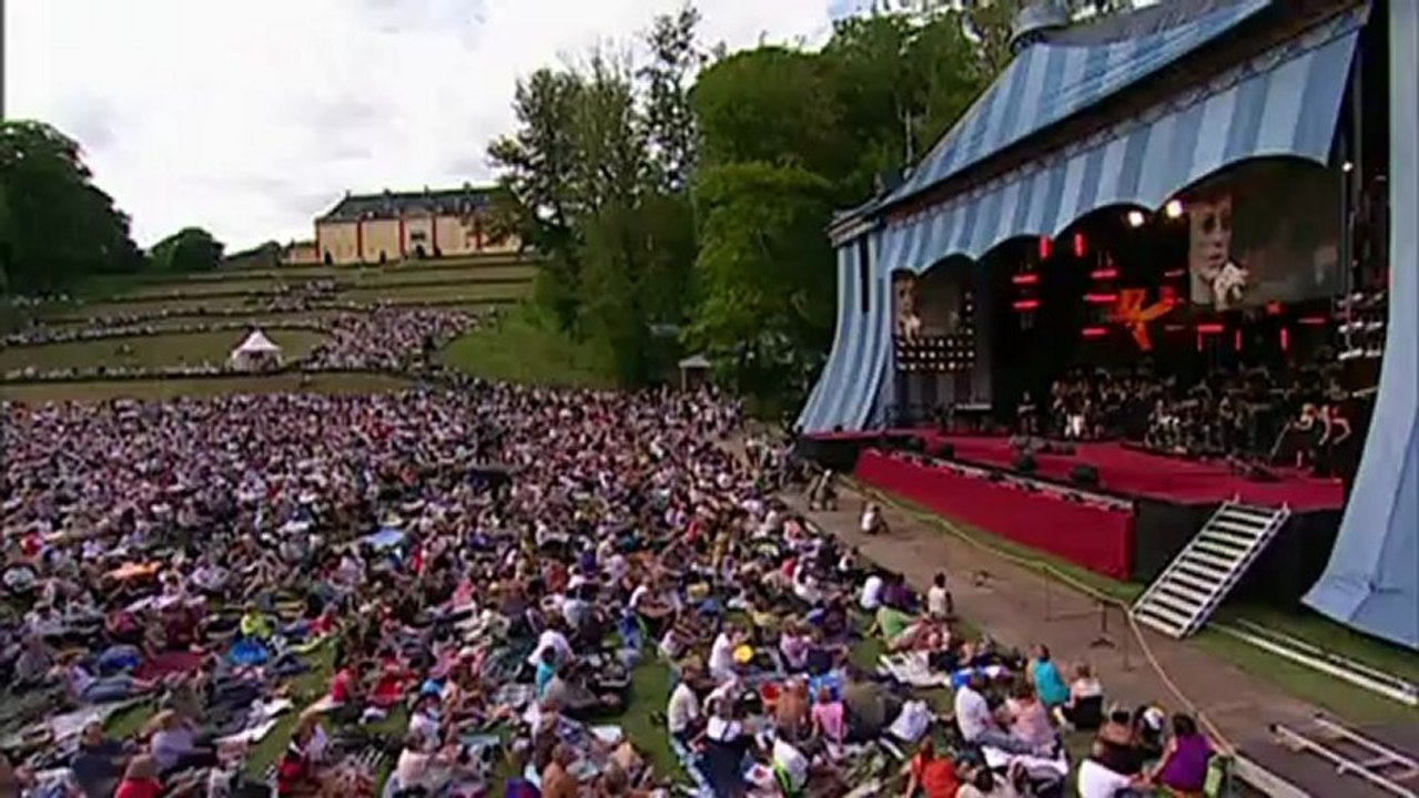 Robin Gibb - More Than a Woman (In Concert With The Danish National Concert Orchestra)