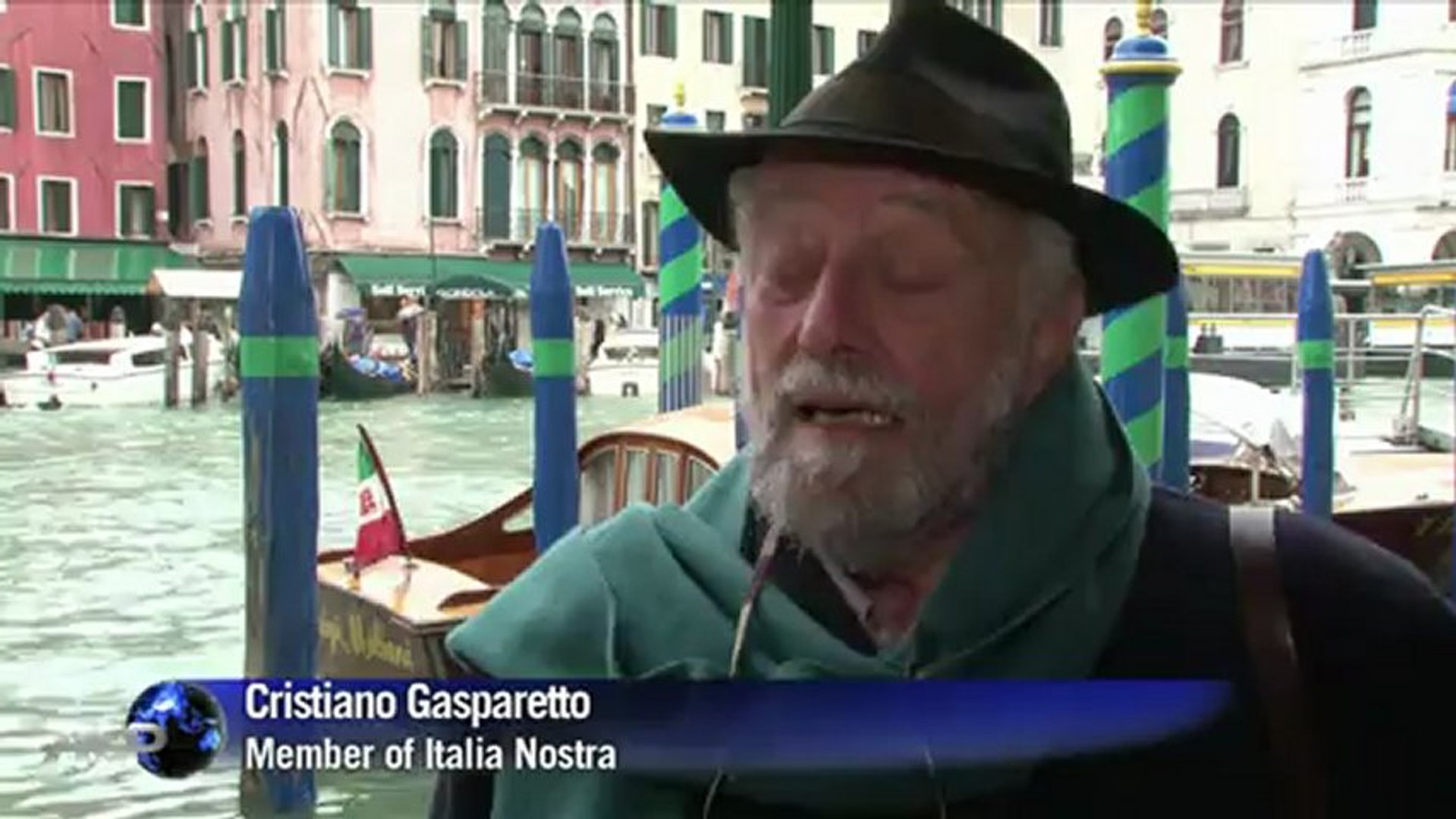 ⁣Cruise ship 'monsters' stir discord in Venice