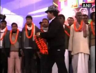 Bihar Govt stage-managed Maoist surrender for publicity- LJP.mp4