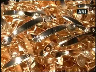 Communal Harmony in door electro painting factory.mp4