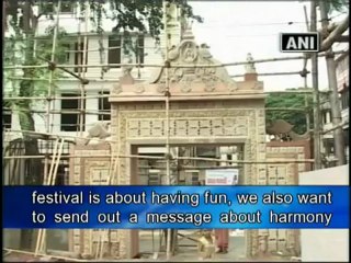 Durga puja spreads communal harmony in Kolkata.mp4