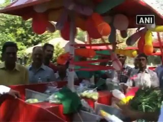 Gehlot Flags Off Modern Vegetable Selling Cycle Rikshaws.mp4