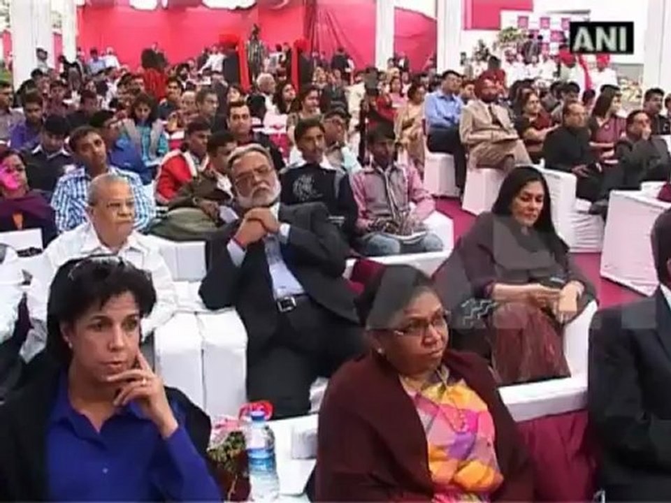 Gehlot promises good health services in Rajasthan.mp4