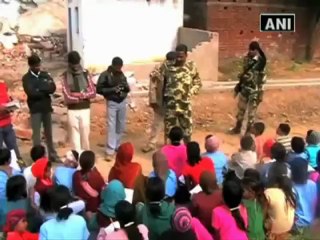 Maoists disrupt bridge construction.mp4