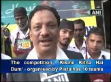 Haleem-making competition- Finger-licking communal harmony.mp4