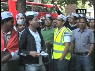 Indians in London support Anna's crusade.mp4