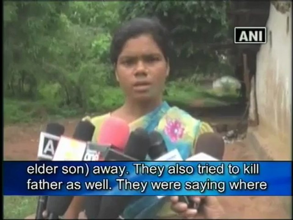 Maoists kill SPO's mother in Chhattisgarh.mp4