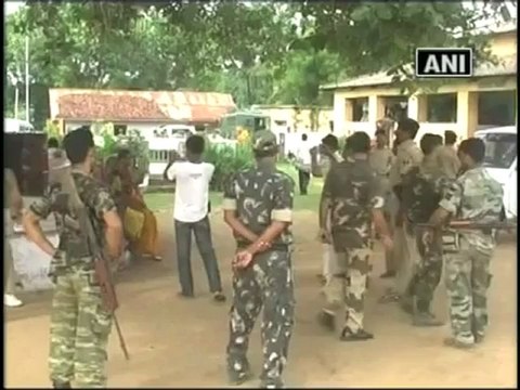 Maoists kill two villagers in Bihar.mp4