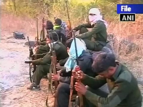 Police arrest four Maoists in Jharkhand.mp4