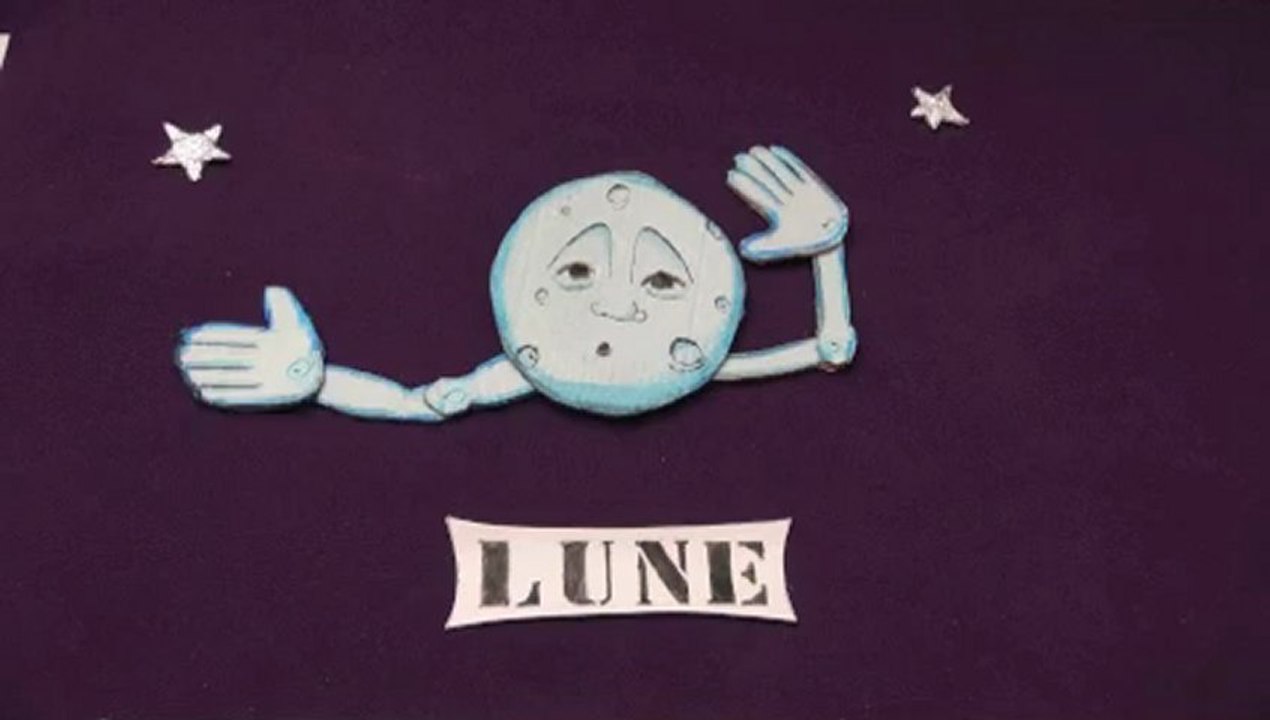 moon eating