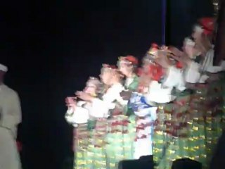 EL  MAESTRO IHIA  BOUKDIR  AU  THEATRE  MOHAMED 6  PART 3