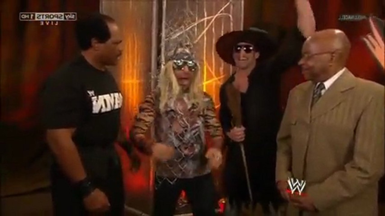 Zack Ryder, Teddy Long, and Eve Torres @ Hell in a Cell (2012)