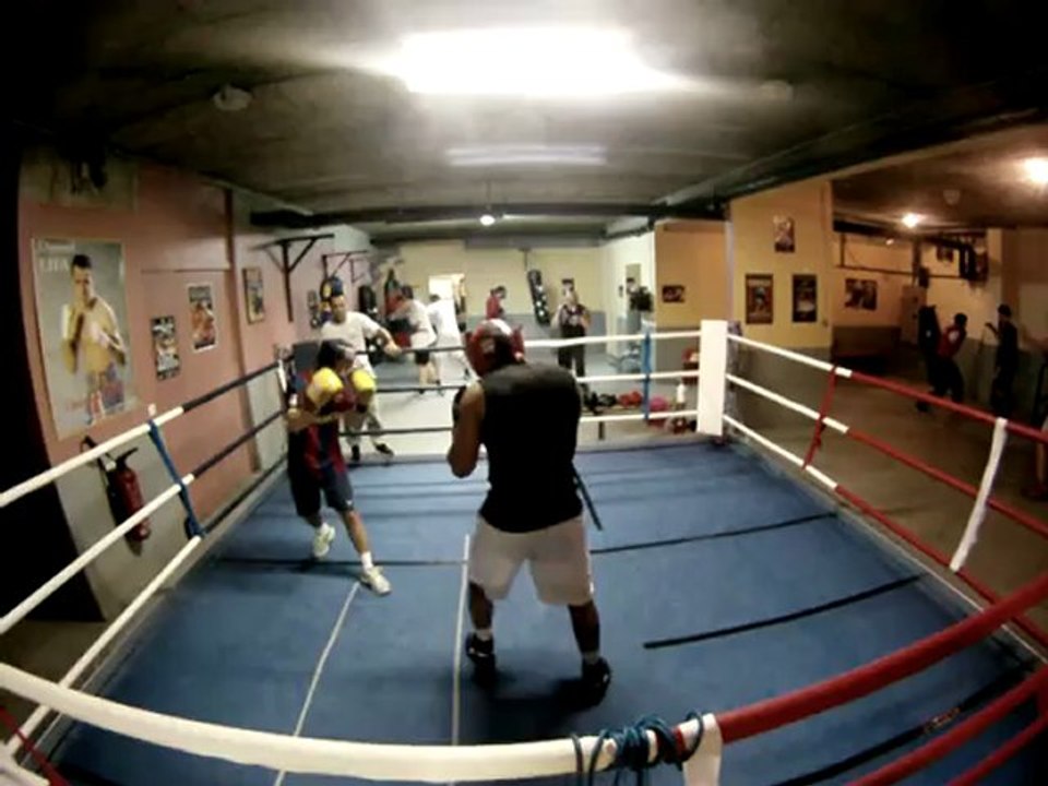 07/01/13 Assauts boxe 3 et 4 fin d'entrainement Cyril - Ali